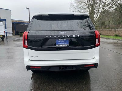 2025 Ford Expedition Active