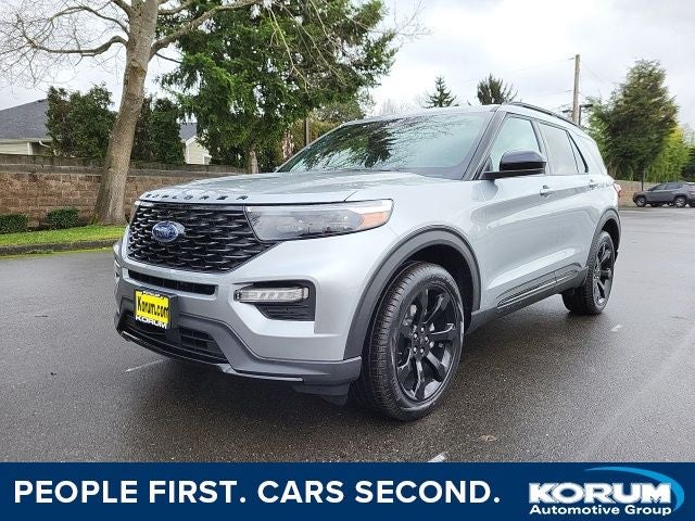 2023 Ford Explorer ST-LINE 4WD's photo