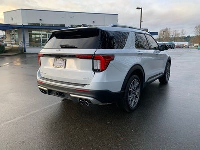 2025 Ford Explorer Platinum