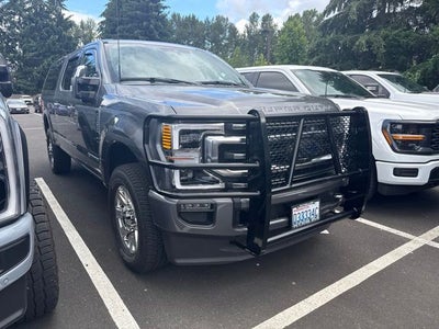 2022 Ford F-350SD Platinum