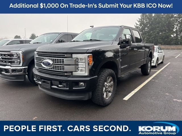 2017 Ford F-350SD Platinum