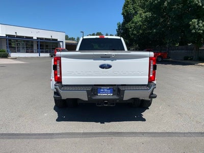 2025 Ford F-350SD Lariat DRW