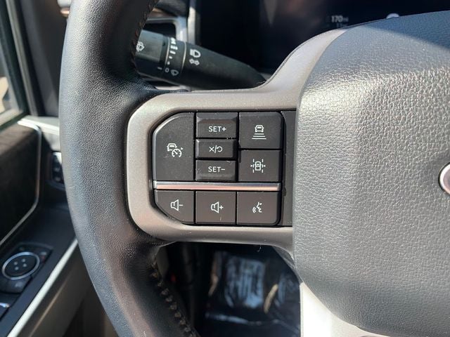2022 Ford F-150 Lightning Lariat