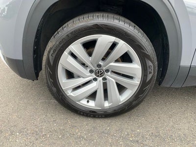 2022 Volkswagen Atlas Cross Sport 2.0T SE w/Technology