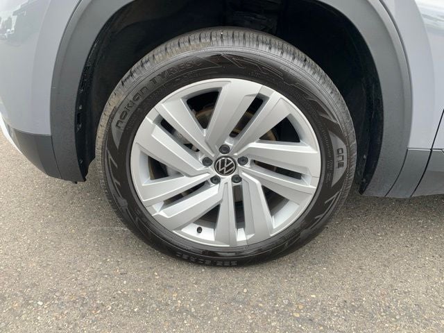 2022 Volkswagen Atlas Cross Sport 2.0T SE w/Technology