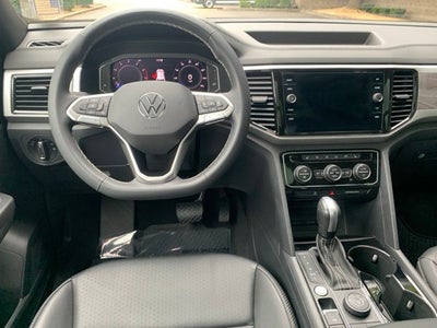 2022 Volkswagen Atlas Cross Sport 2.0T SE w/Technology