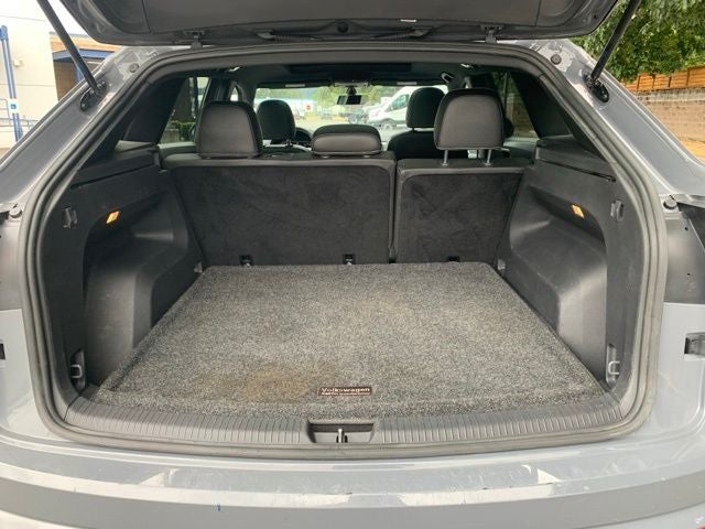 2022 Volkswagen Atlas Cross Sport 2.0T SE w/Technology