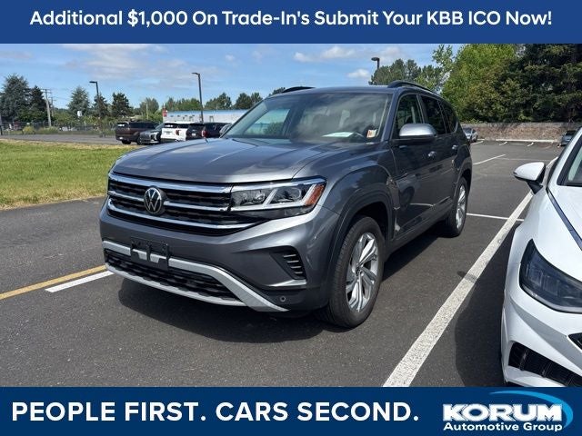 2023 Volkswagen Atlas 3.6L SE w/Tech 4MOTION's photo