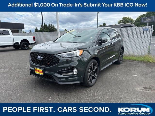 2022 Ford Edge ST