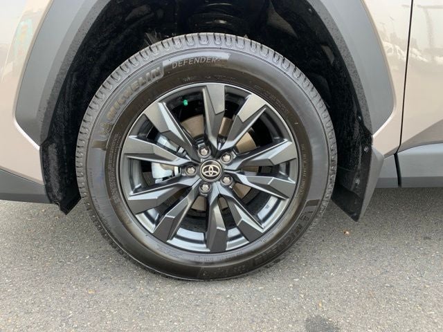 2026 Toyota RAV4 Hybrid XLE Premium