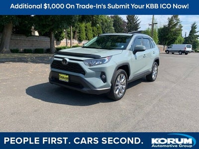 2020 Toyota RAV4 XLE Premium