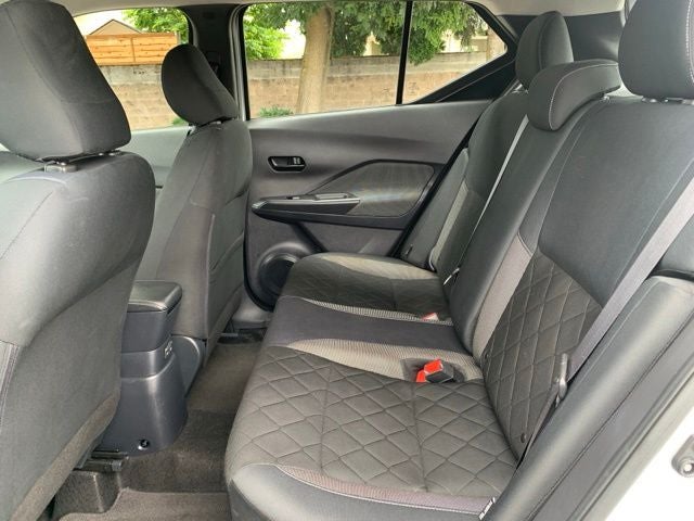 2020 Nissan Kicks S