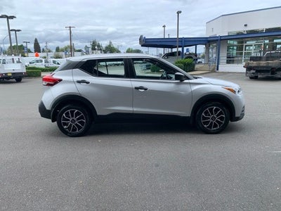 2020 Nissan Kicks S