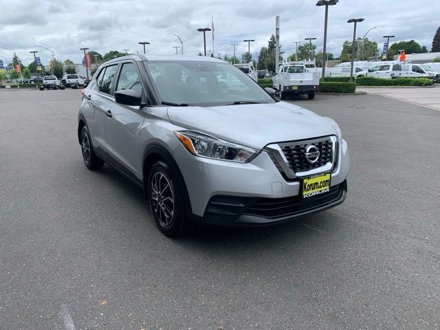 2020 Nissan Kicks S
