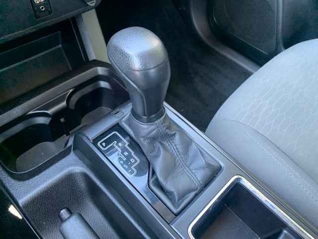 2016 Toyota Tacoma SR V6