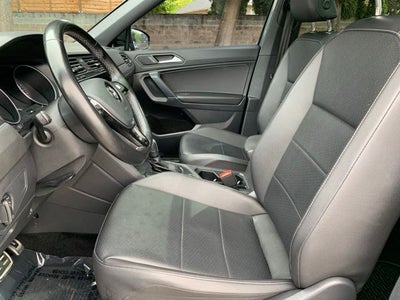 2020 Volkswagen Tiguan 2.0T SE R-Line Black 4Motion