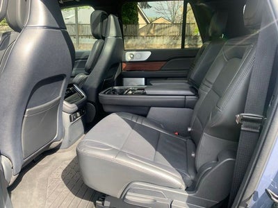 2023 Lincoln Navigator L Reserve