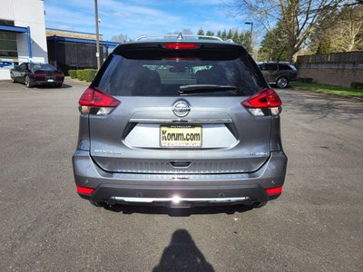 2020 Nissan Rogue SL