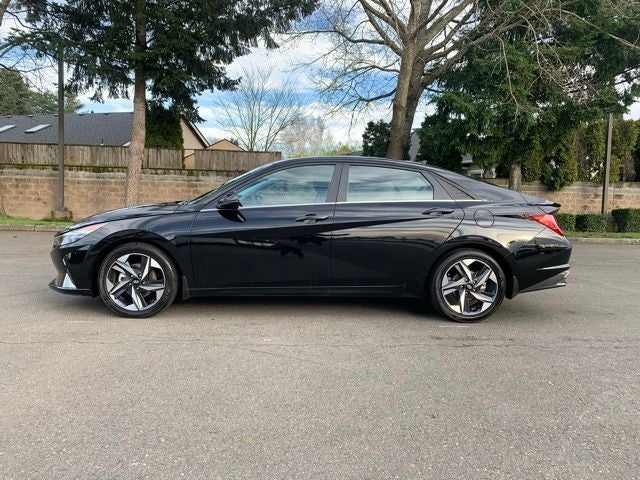 2022 Hyundai Elantra Limited