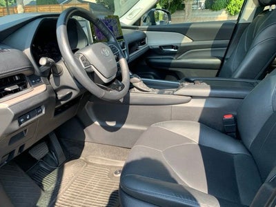 2024 Toyota Grand Highlander Platinum