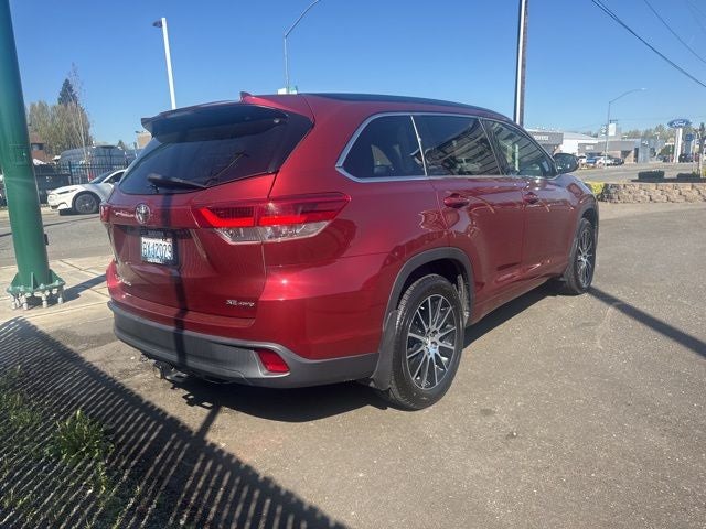 2018 Toyota Highlander SE