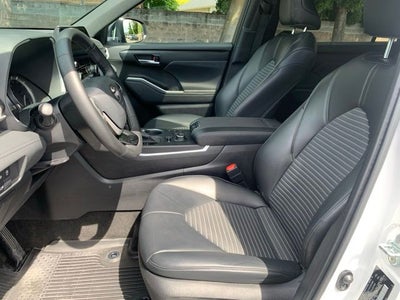 2023 Toyota Highlander XSE