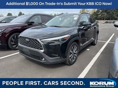2024 Toyota Corolla Cross XLE