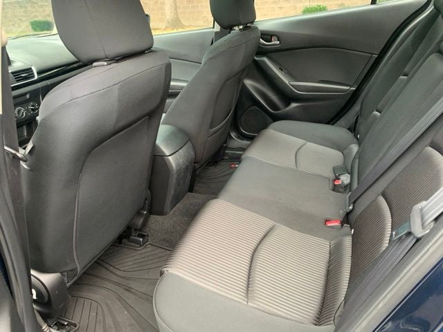 2016 Mazda Mazda3 i Touring