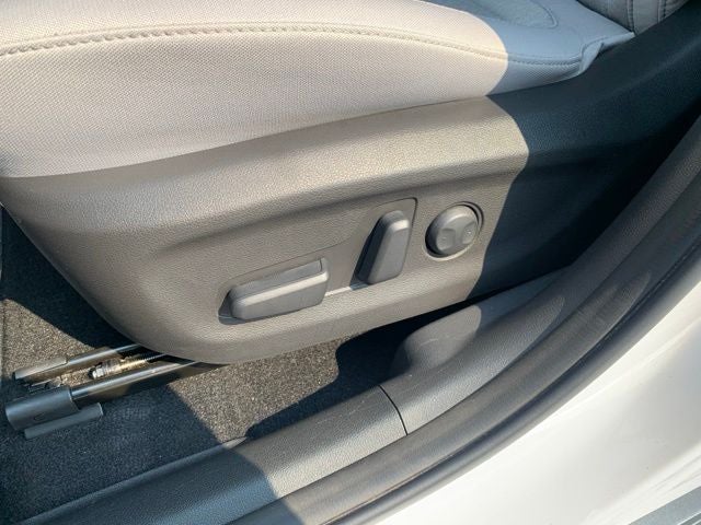2023 Hyundai Kona Electric SE