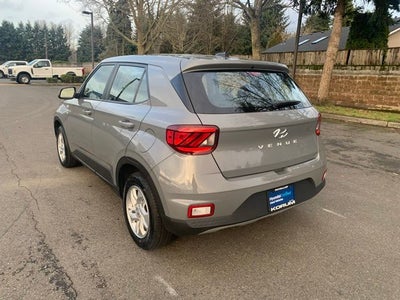 2023 Hyundai Venue SE