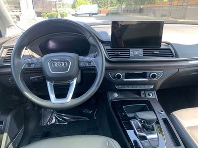 2022 Audi Q5 45 S line Premium quattro