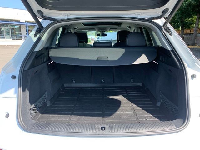 2022 Audi Q5 45 S line Premium quattro