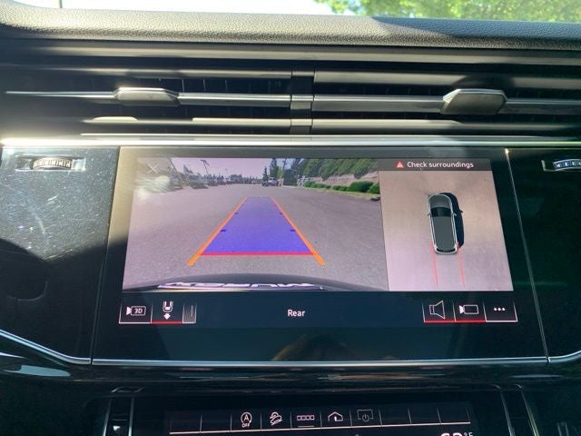 2022 Audi Q7 55 Premium Plus quattro