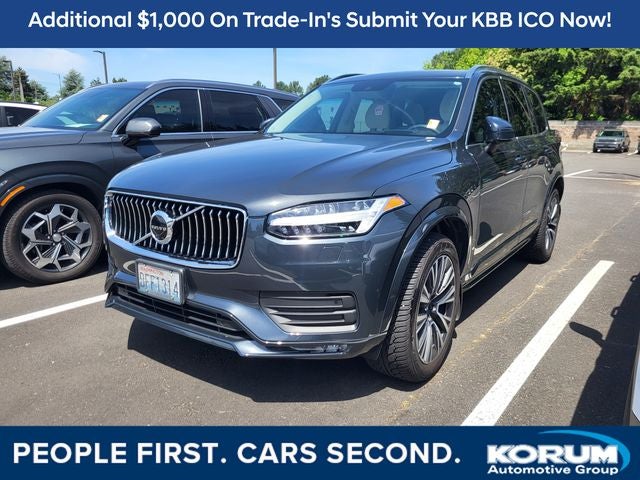 2021 Volvo XC90 T5 Momentum AWD's photo