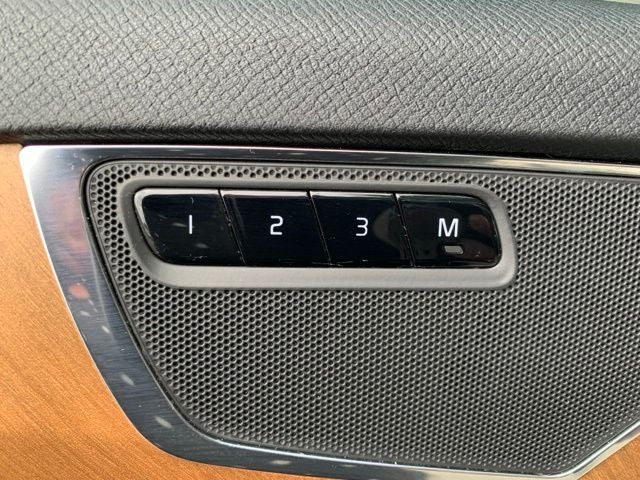2021 Volvo XC90 T5 Momentum